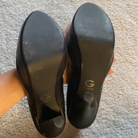 Guess Heels - Picture 5 of 5